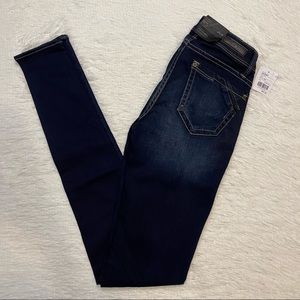 SIZE 23 BUCKLE BLACK JEANS NWT